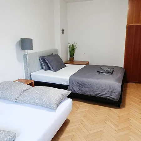 City Center 4-Person Apartment Ljubljana Extérieur photo